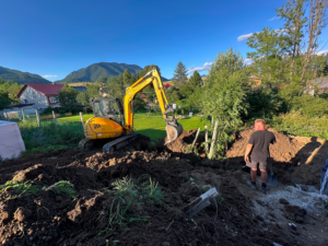 Bager ŽeriavPlus pri výkopových prácach na Liptove
